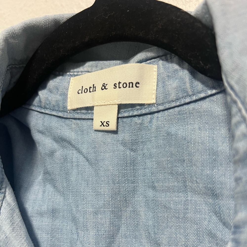 Cloth & Stone Light Wash Denim Sheath Dress Size X Small - Picture 2 of 3